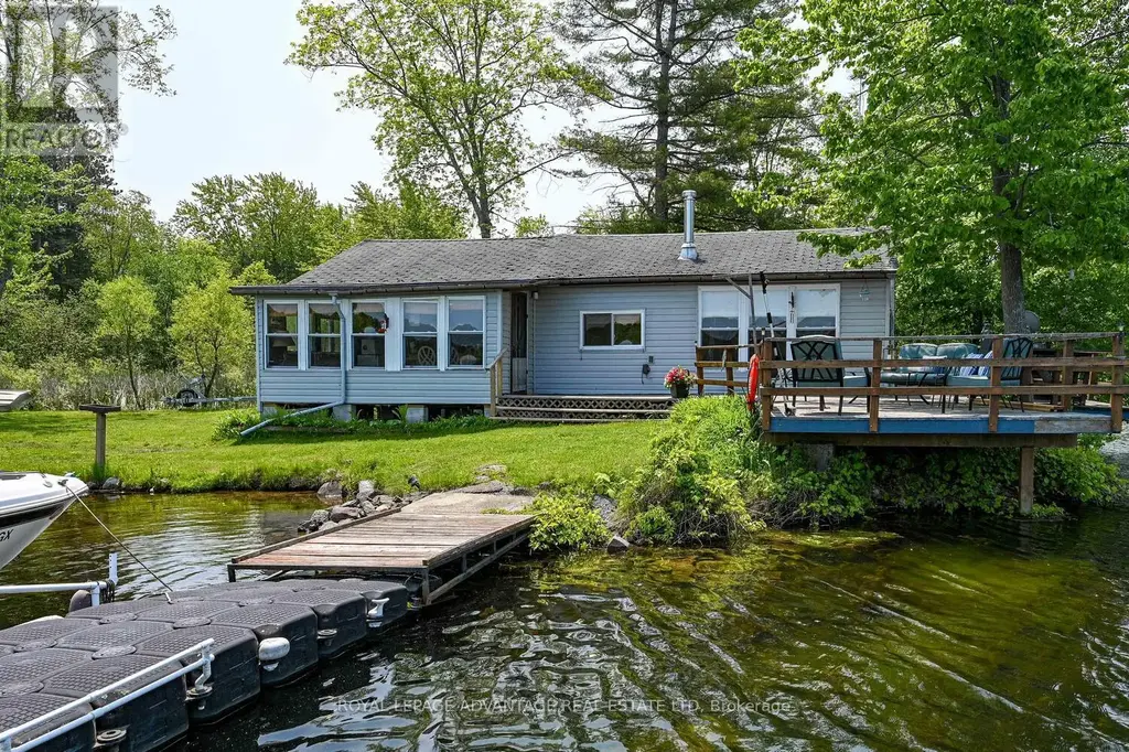 832 Klon Lane, Leeds and the Thousand Islands